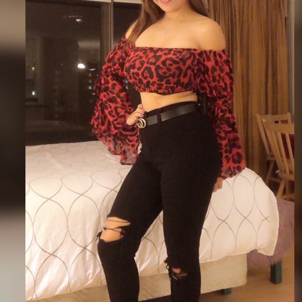 Sexy crop top